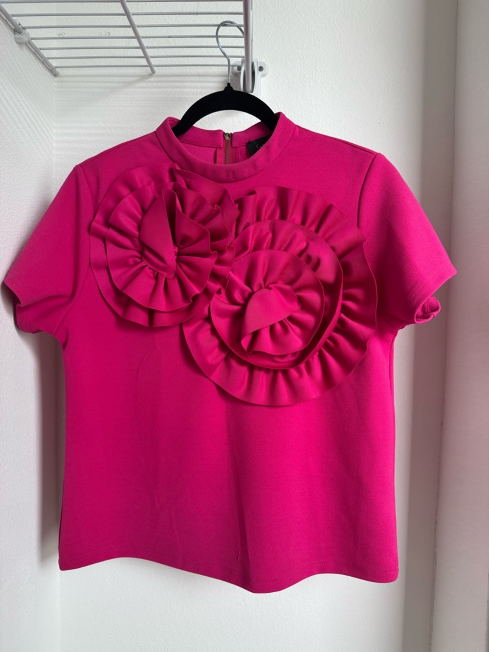 Gracia Hot Pink Ruffle Flower Short Sleeve Top